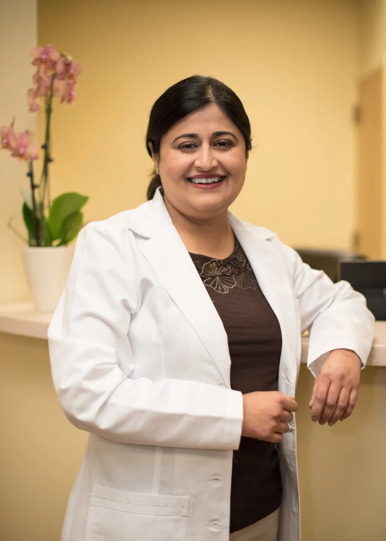 Dr.Aliya-5-min-scaled https://moorestownsmilecenter.com/wp-content/uploads/2025/10/Dr.Aliya-5-min-scaled-1-1280x1793.webp